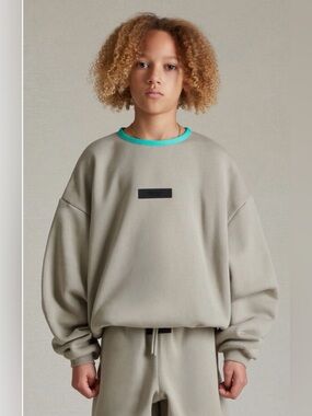 Fear of God ESSENTIALS Seal Crew Neck Sweatshirt - 10
